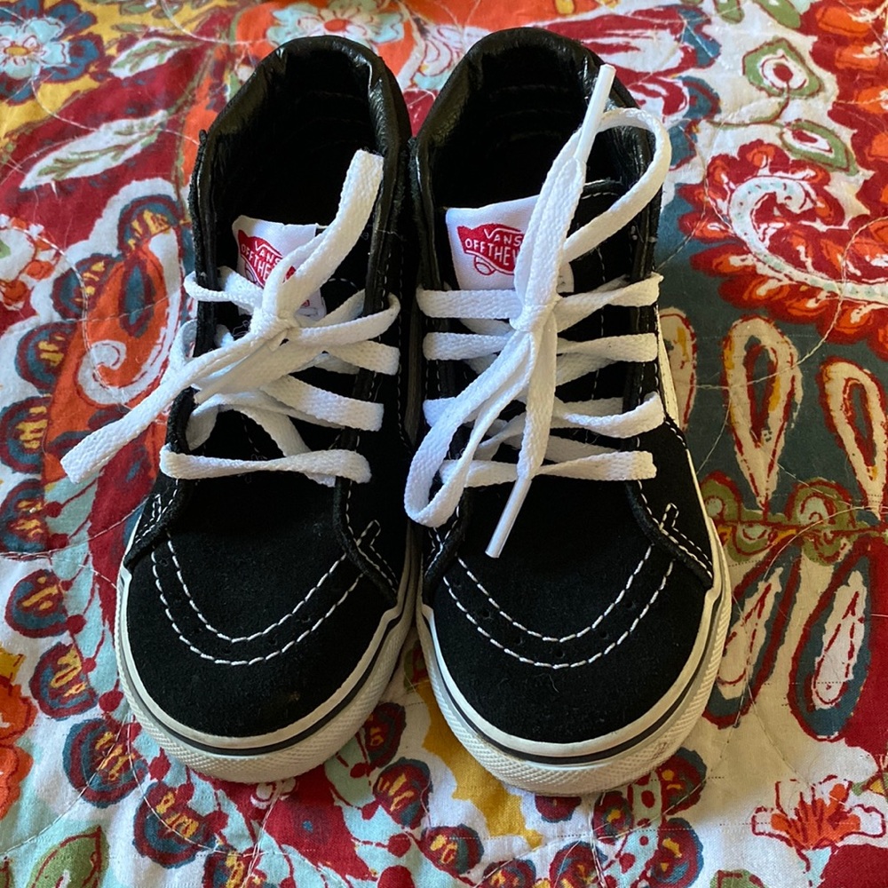 Toddler Sk8-hi vans